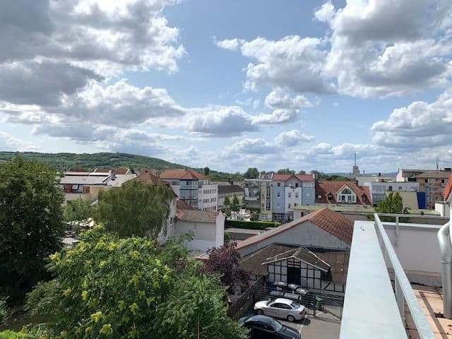 Prenájom bytu 3-izbový 105 m², Ingelheim am Rhein, Porýnie-Falcko Prenájom bytu 3-izbový 105 m², Ingelheim am Rhein, Porýnie-Falcko