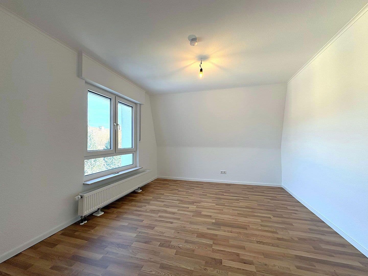 Predaj bytu 3-izbový 114 m², Kuthstraße 87, Köln, Severné Porýnie - Westfálsko Predaj bytu 3-izbový 114 m², Kuthstraße 87, Köln, Severné Porýnie - Westfálsko