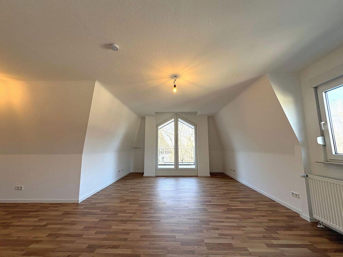 Predaj bytu 3-izbový 114 m², Kuthstraße 87, Köln, Severné Porýnie - Westfálsko Predaj bytu 3-izbový 114 m², Kuthstraße 87, Köln, Severné Porýnie - Westfálsko