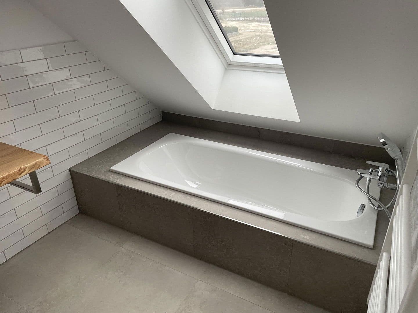 Prenájom bytu 4-izbový 93 m², Faslamsstieg 2, Winsen (Luhe), Dolné Sasko Prenájom bytu 4-izbový 93 m², Faslamsstieg 2, Winsen (Luhe), Dolné Sasko