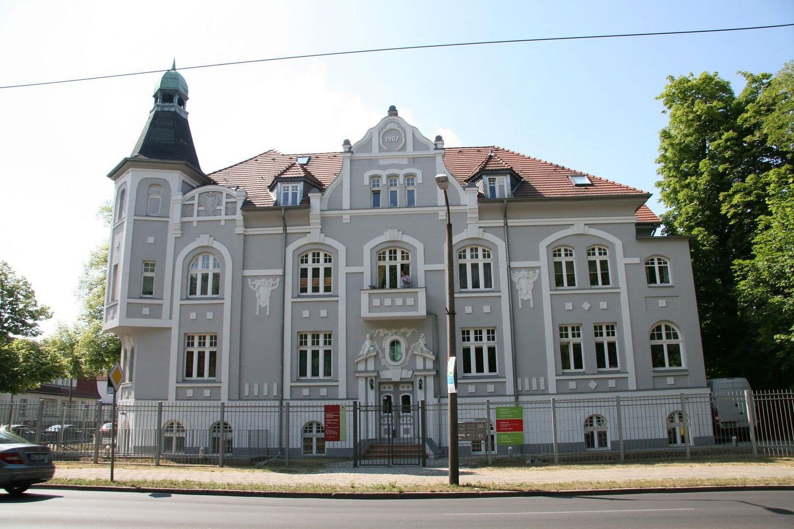 Prenájom bytu 3-izbový 128 m², Berliner Straße 90, Strausberg, Brandenbursko Prenájom bytu 3-izbový 128 m², Berliner Straße 90, Strausberg, Brandenbursko