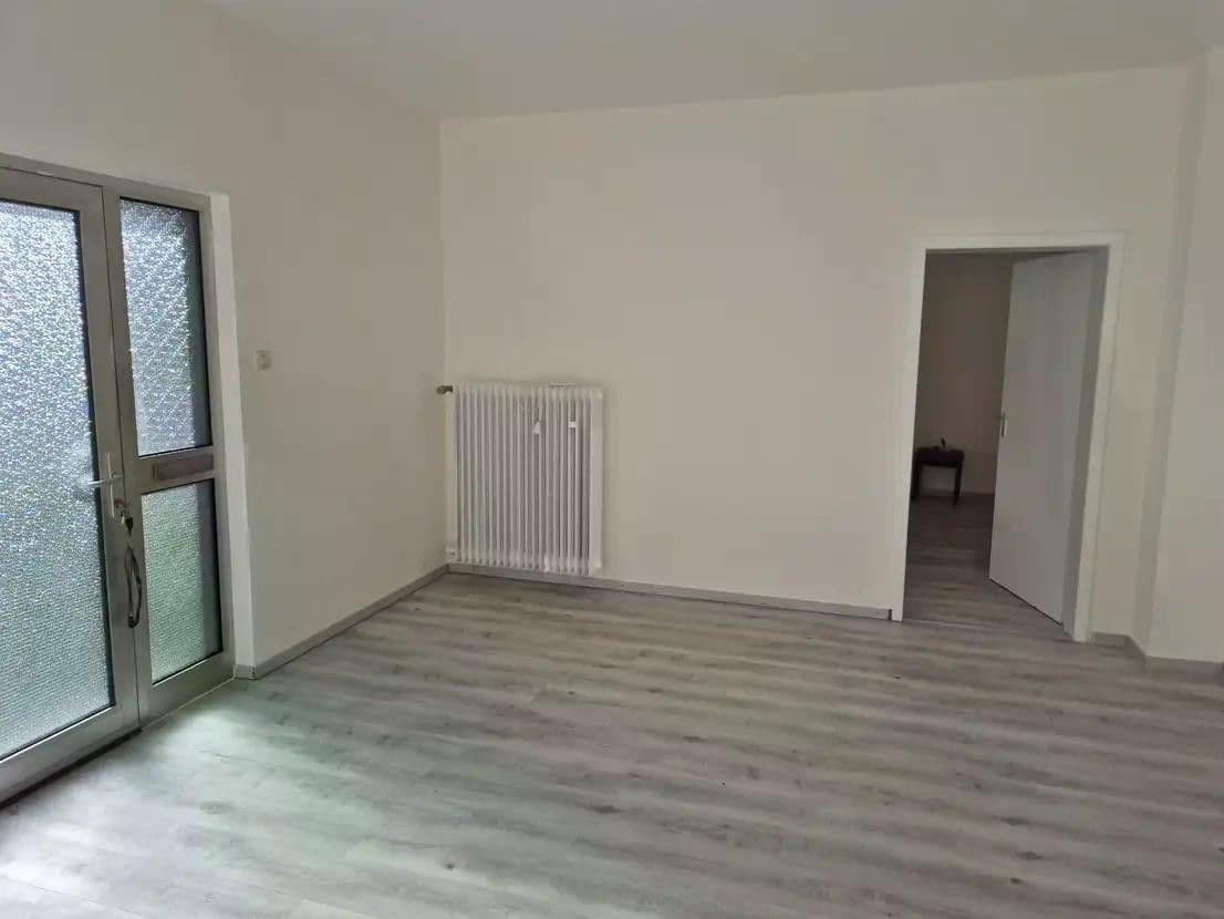 Prenájom kancelárie 95 m², Hilchenbach, Severné Porýnie - Westfálsko Prenájom kancelárie 95 m², Hilchenbach, Severné Porýnie - Westfálsko