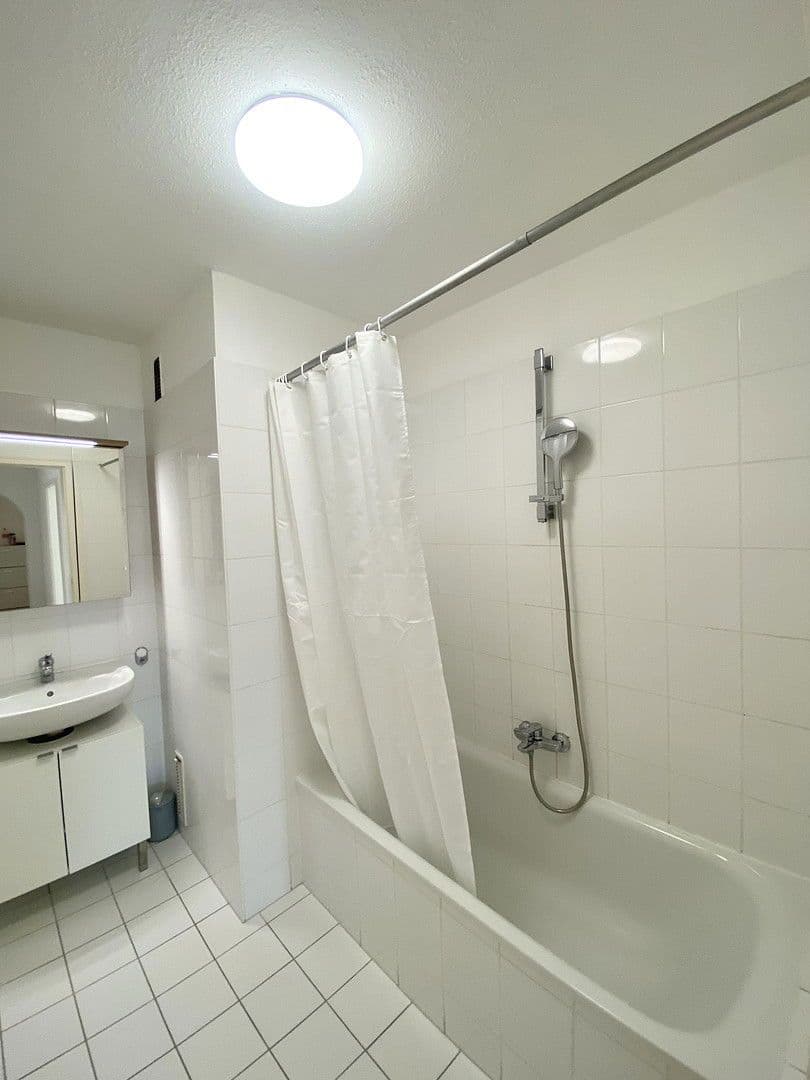 Prenájom bytu 1-izbový 75 m², Pfitznerstr, München, Bavorsko Prenájom bytu 1-izbový 75 m², Pfitznerstr, München, Bavorsko