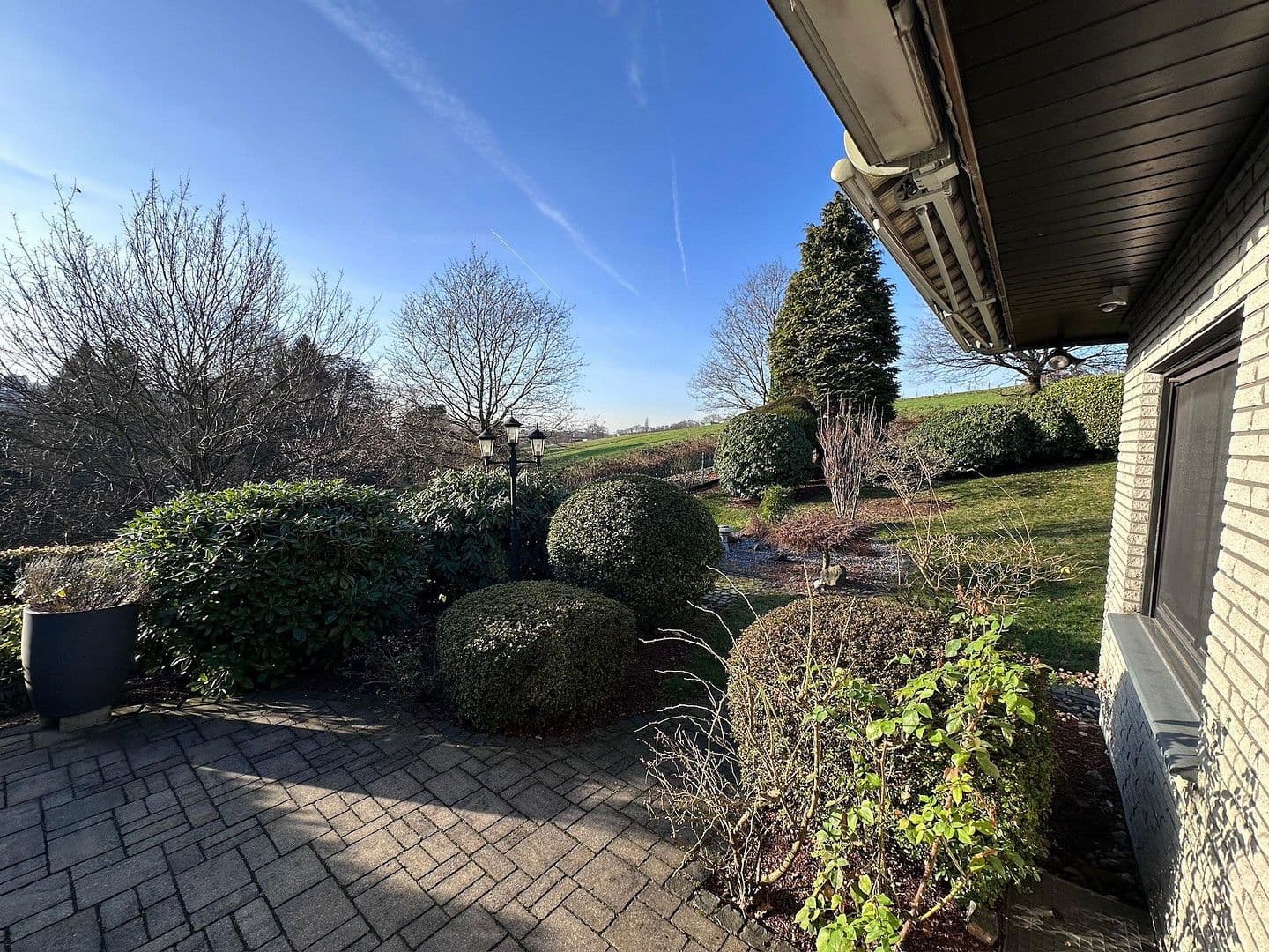 Predaj domu 228 m², pozemek 1.058 m², Solingen, Severné Porýnie - Westfálsko Predaj domu 228 m², pozemek 1.058 m², Solingen, Severné Porýnie - Westfálsko