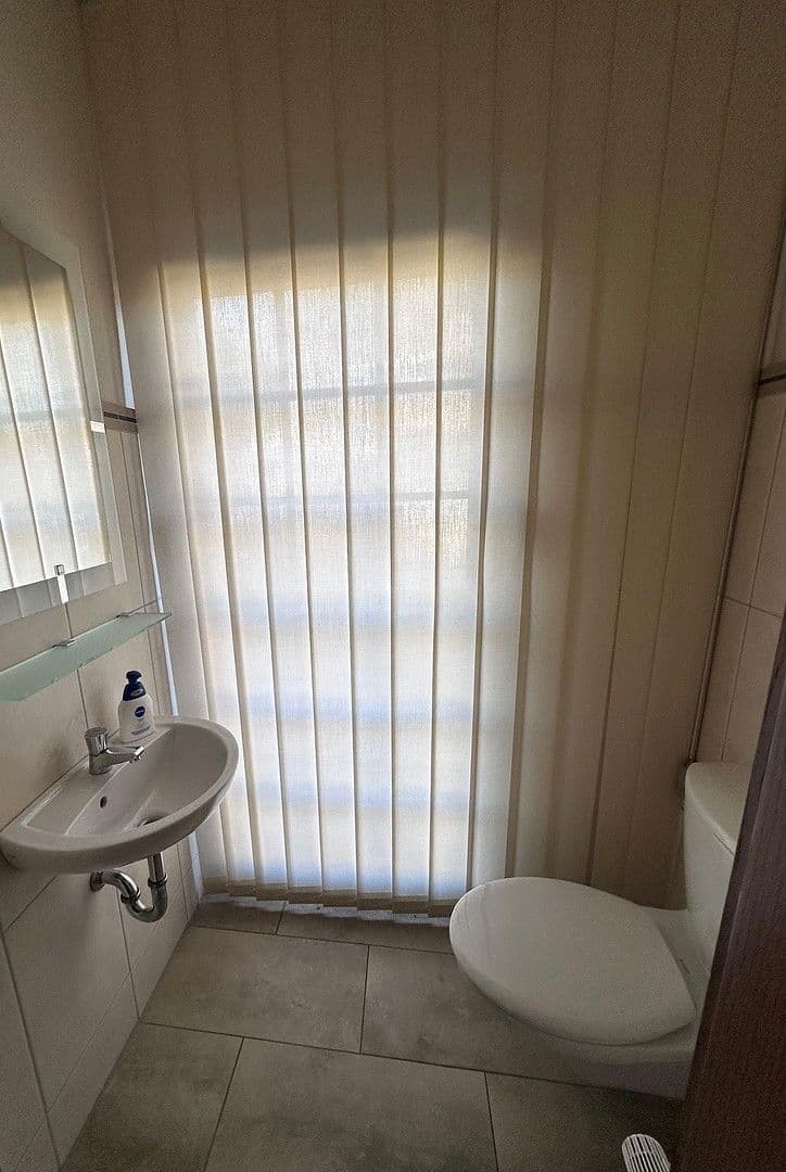 Predaj domu 228 m², pozemek 1.058 m², Solingen, Severné Porýnie - Westfálsko Predaj domu 228 m², pozemek 1.058 m², Solingen, Severné Porýnie - Westfálsko