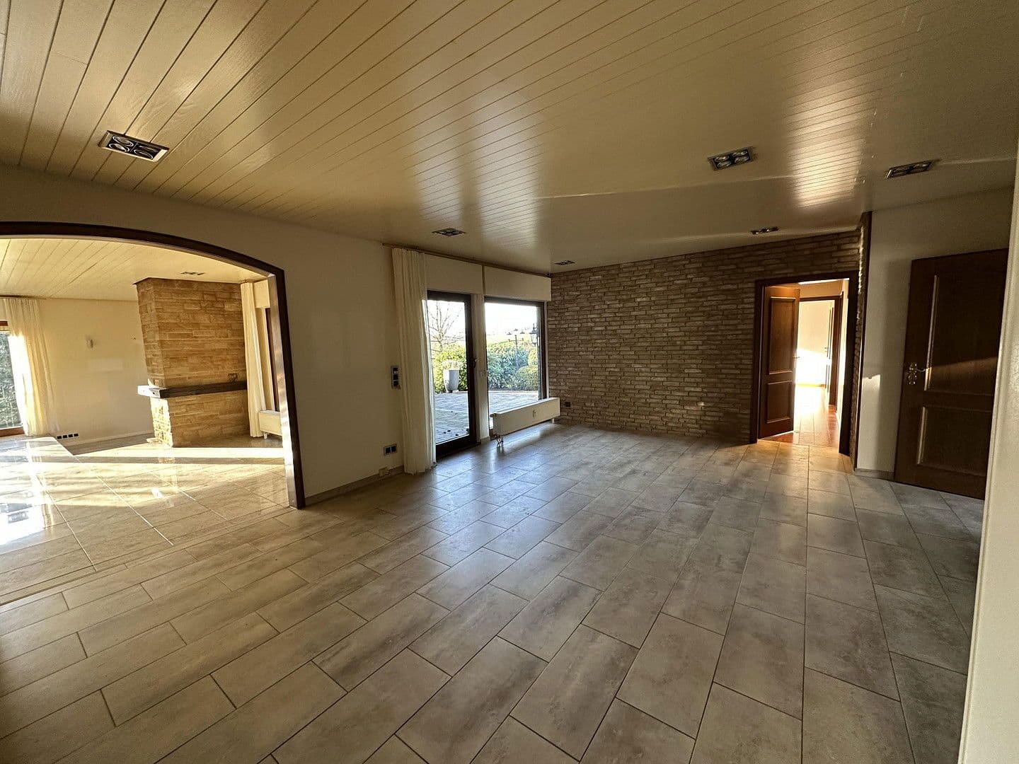 Predaj domu 228 m², pozemek 1.058 m², Solingen, Severné Porýnie - Westfálsko Predaj domu 228 m², pozemek 1.058 m², Solingen, Severné Porýnie - Westfálsko