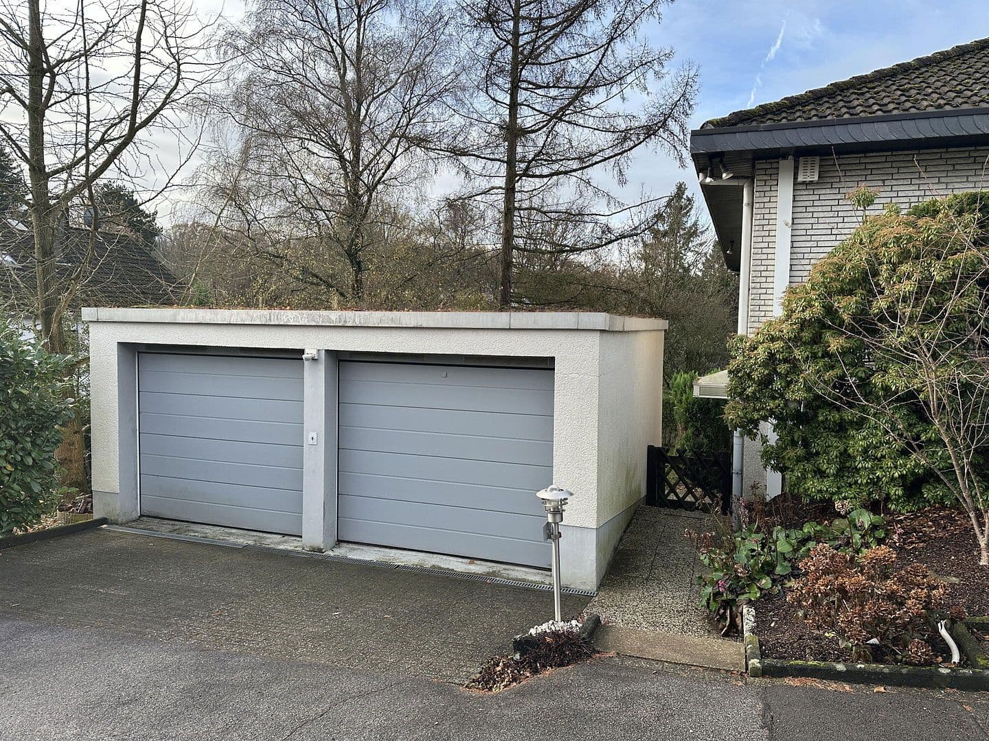 Predaj domu 228 m², pozemek 1.058 m², Solingen, Severné Porýnie - Westfálsko Predaj domu 228 m², pozemek 1.058 m², Solingen, Severné Porýnie - Westfálsko