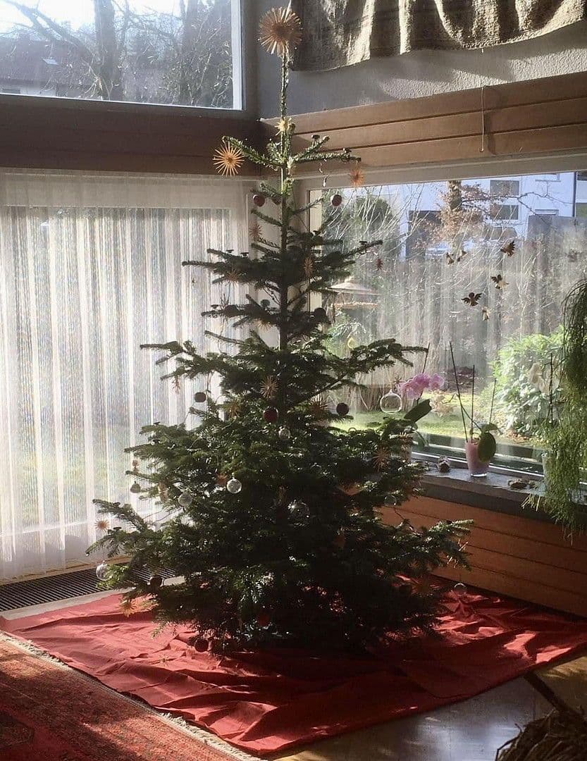 Predaj domu 298 m², pozemek 1.496 m², Bad Überkingen, Bádensko-Wurttembersko Predaj domu 298 m², pozemek 1.496 m², Bad Überkingen, Bádensko-Wurttembersko