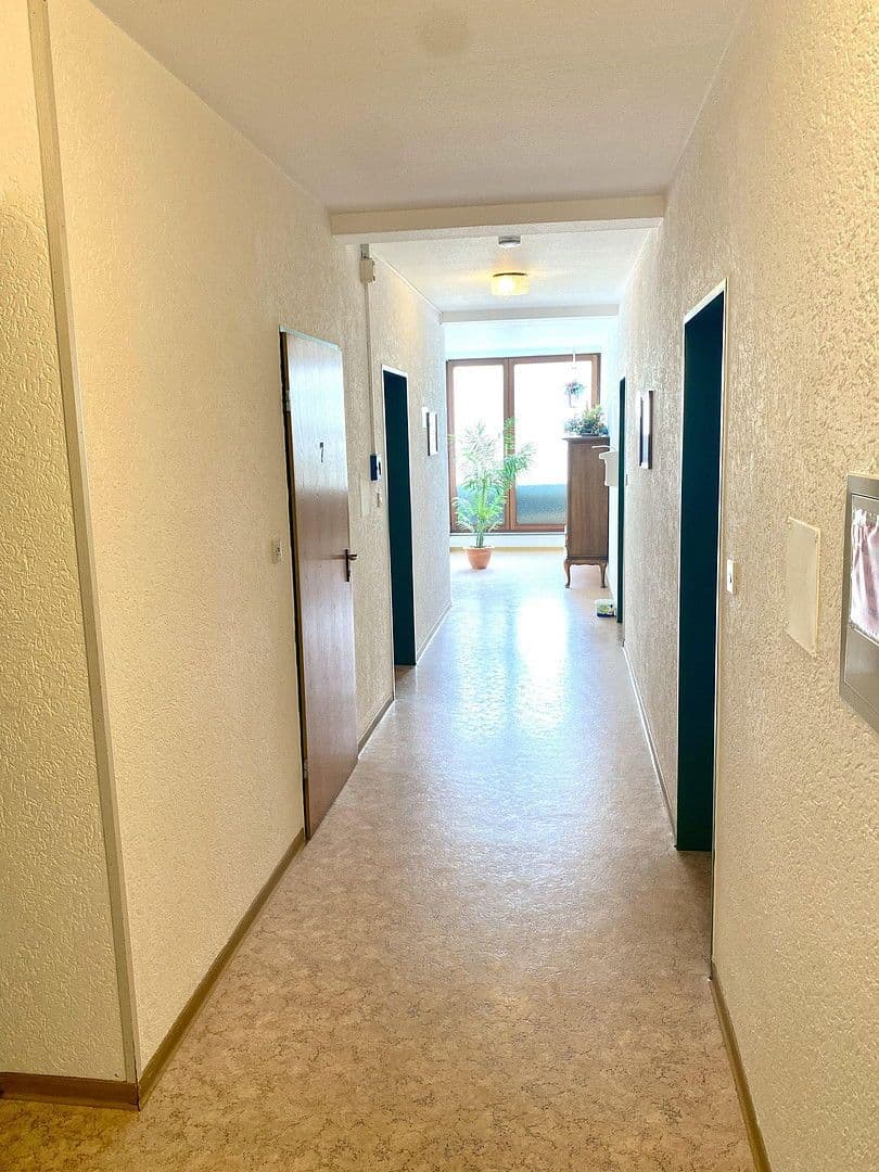 Predaj nebytového priestoru 1.445 m², Bad Soden-Salmünster, Hesensko Predaj nebytového priestoru 1.445 m², Bad Soden-Salmünster, Hesensko