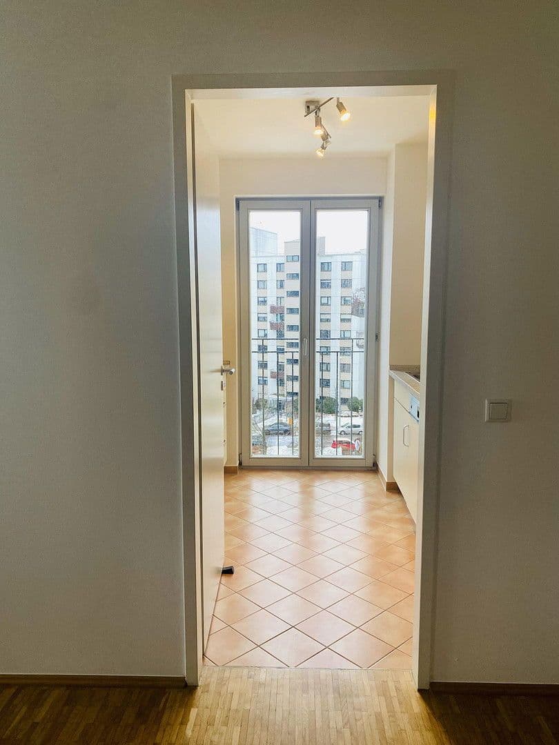 Prenájom bytu 3-izbový 88 m², St. Cajetan Str. 29, München, Bavorsko Prenájom bytu 3-izbový 88 m², St. Cajetan Str. 29, München, Bavorsko