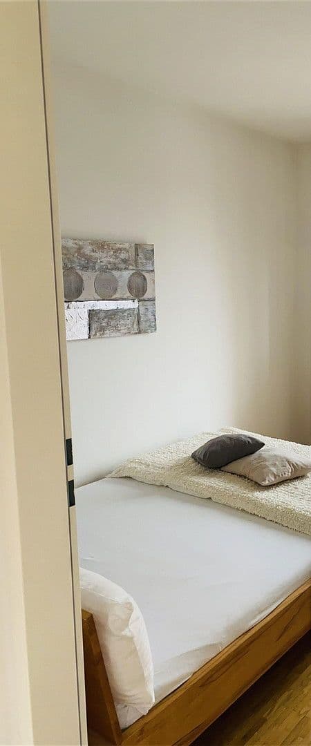 Prenájom bytu 3-izbový 88 m², St. Cajetan Str. 29, München, Bavorsko Prenájom bytu 3-izbový 88 m², St. Cajetan Str. 29, München, Bavorsko