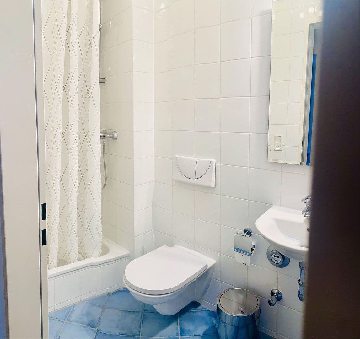 Prenájom bytu 3-izbový 88 m², St. Cajetan Str. 29, München, Bavorsko Prenájom bytu 3-izbový 88 m², St. Cajetan Str. 29, München, Bavorsko