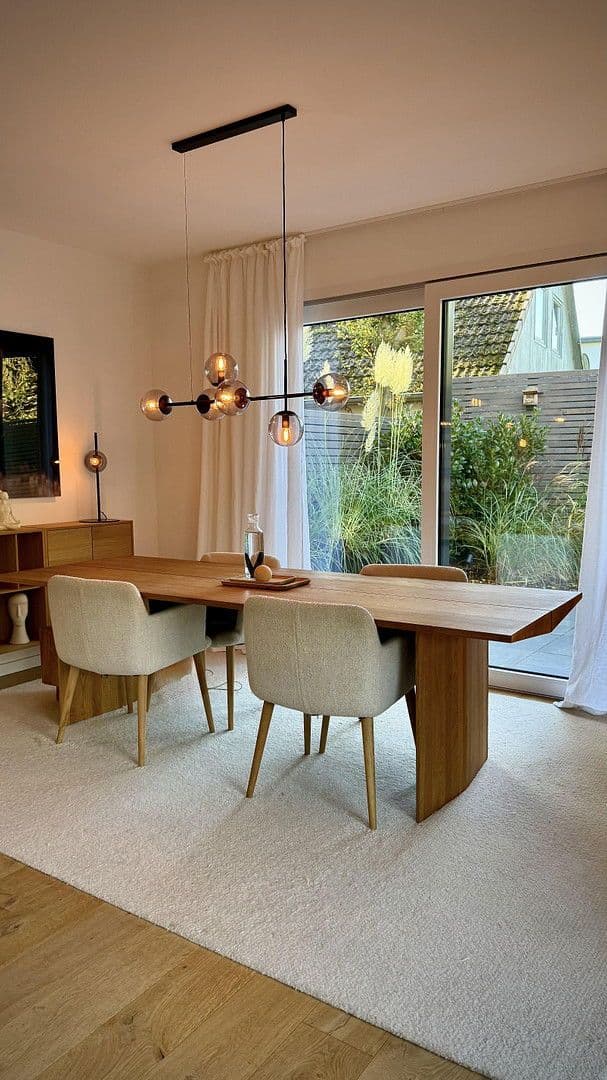 Predaj domu 155 m², pozemek 250 m², Hamburg, Hamburg Predaj domu 155 m², pozemek 250 m², Hamburg, Hamburg