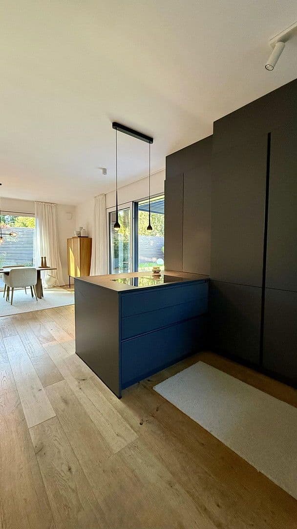 Predaj domu 155 m², pozemek 250 m², Hamburg, Hamburg Predaj domu 155 m², pozemek 250 m², Hamburg, Hamburg