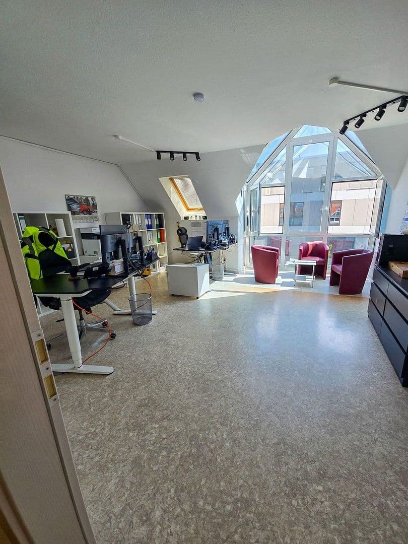 Predaj bytu 4-izbový 160 m², Hauptstraße 31, Ebersbach an der Fils, Bádensko-Wurttembersko Predaj bytu 4-izbový 160 m², Hauptstraße 31, Ebersbach an der Fils, Bádensko-Wurttembersko