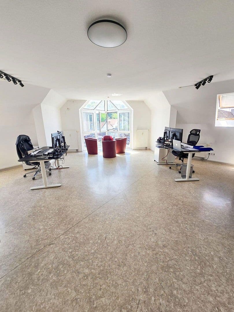 Predaj bytu 4-izbový 160 m², Hauptstraße 31, Ebersbach an der Fils, Bádensko-Wurttembersko Predaj bytu 4-izbový 160 m², Hauptstraße 31, Ebersbach an der Fils, Bádensko-Wurttembersko