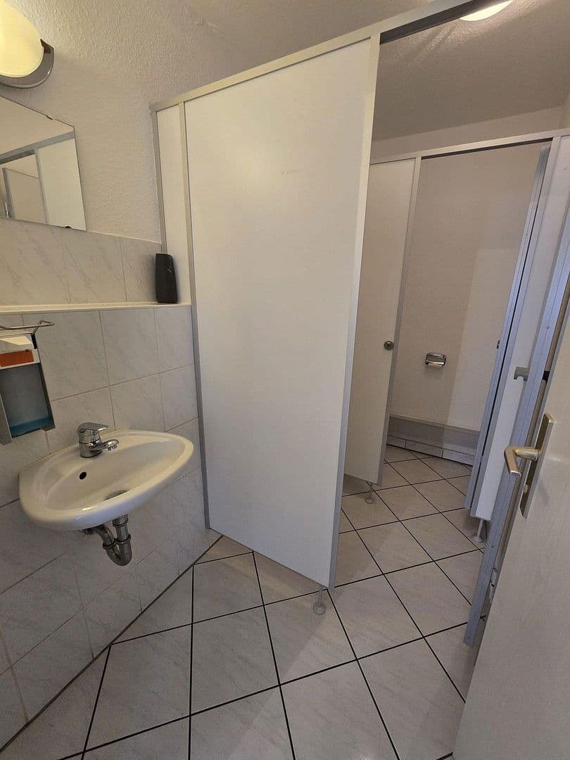 Predaj bytu 4-izbový 160 m², Hauptstraße 31, Ebersbach an der Fils, Bádensko-Wurttembersko Predaj bytu 4-izbový 160 m², Hauptstraße 31, Ebersbach an der Fils, Bádensko-Wurttembersko