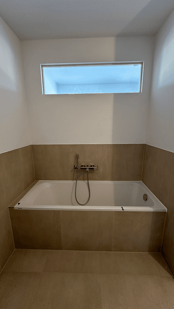 Prenájom bytu 3-izbový 141 m², Potsdamer Chaussee 11, Ludwigsfelde, Brandenbursko Prenájom bytu 3-izbový 141 m², Potsdamer Chaussee 11, Ludwigsfelde, Brandenbursko