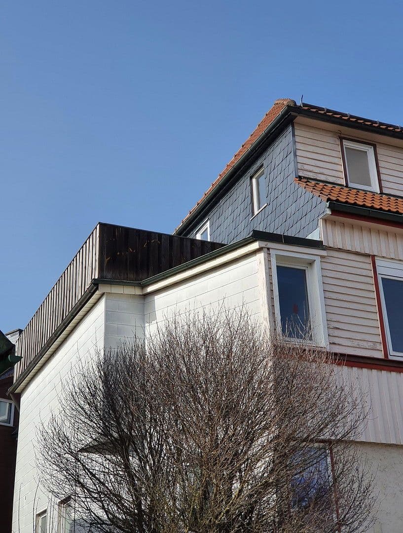 Predaj domu 611 m², pozemek 430 m², Elbingeröderstr. 9, Braunlage, Dolné Sasko Predaj domu 611 m², pozemek 430 m², Elbingeröderstr. 9, Braunlage, Dolné Sasko