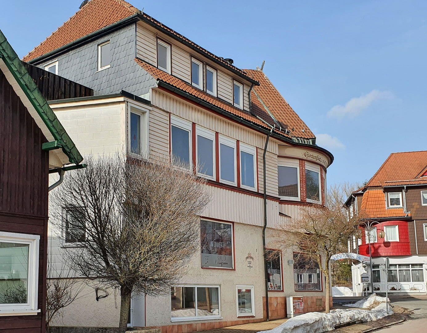 Predaj domu 611 m², pozemek 430 m², Elbingeröderstr. 9, Braunlage, Dolné Sasko Predaj domu 611 m², pozemek 430 m², Elbingeröderstr. 9, Braunlage, Dolné Sasko