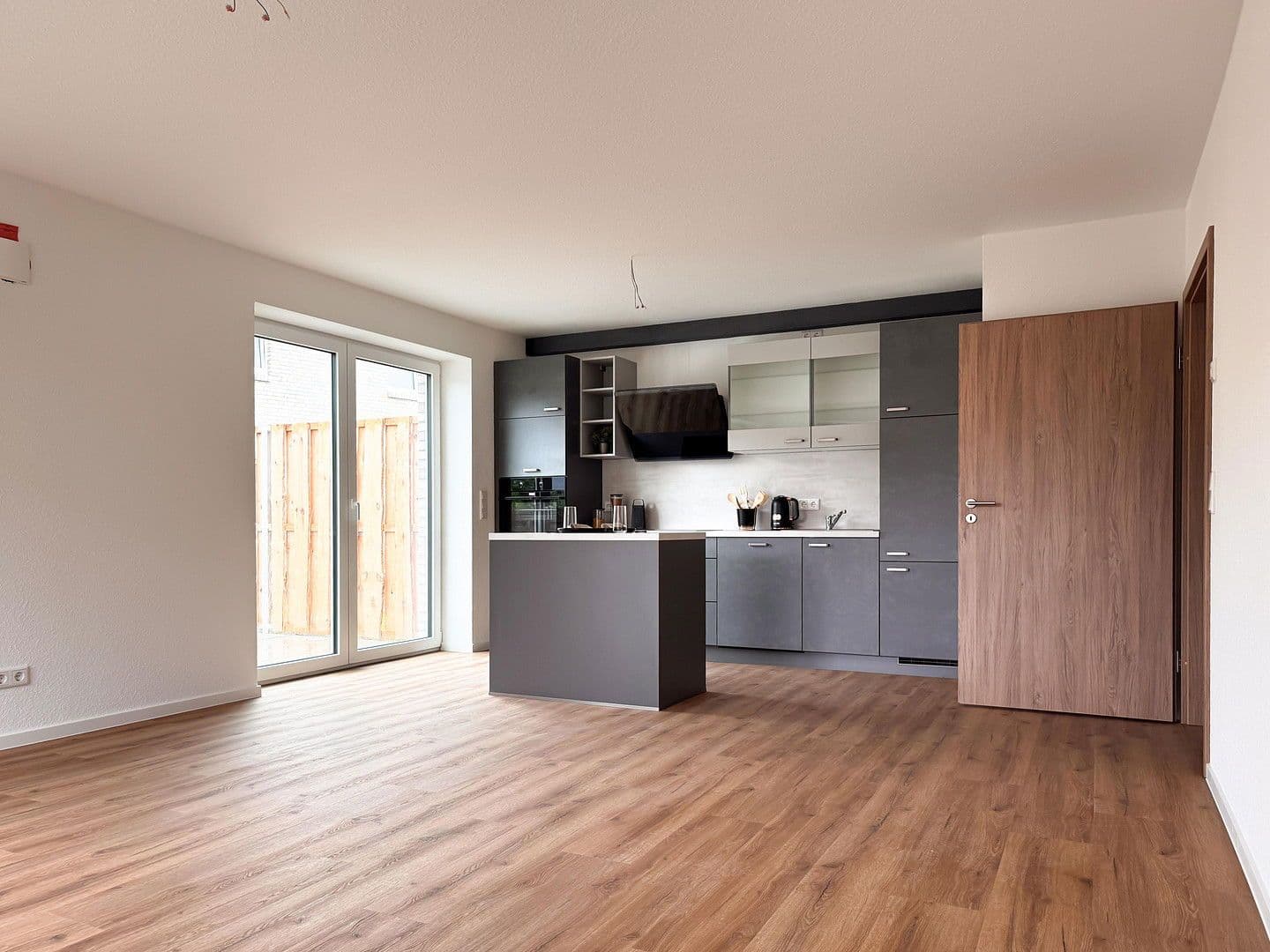 Prenájom bytu 3-izbový 78 m², Hauptstr. 27, Groß Rheide, Šlezvicko-Holštajnsko Prenájom bytu 3-izbový 78 m², Hauptstr. 27, Groß Rheide, Šlezvicko-Holštajnsko