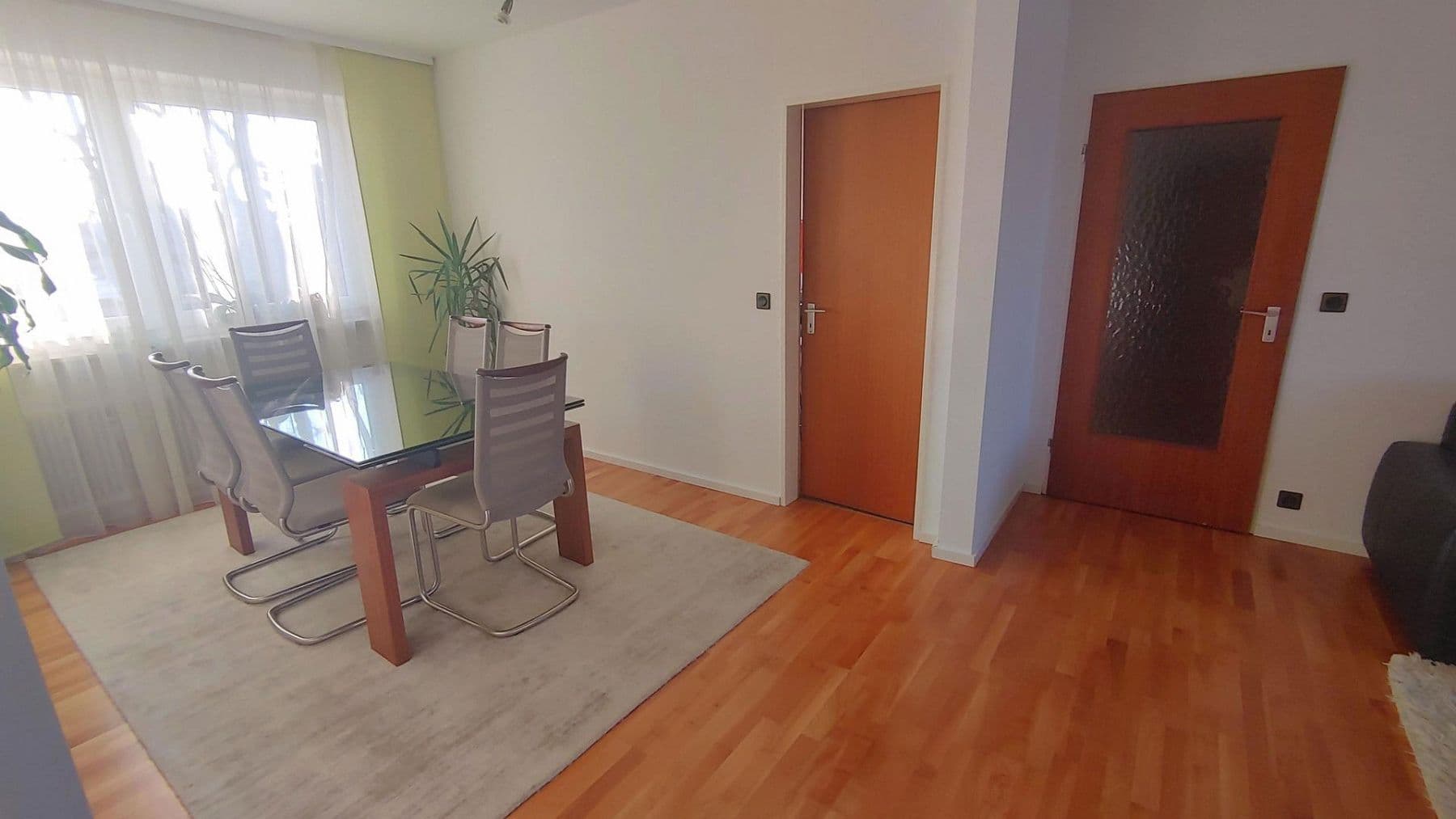 Predaj bytu 4-izbový 87 m², Leipziger Straße 24, Wiesbaden Bierstadt, Hesensko Predaj bytu 4-izbový 87 m², Leipziger Straße 24, Wiesbaden Bierstadt, Hesensko