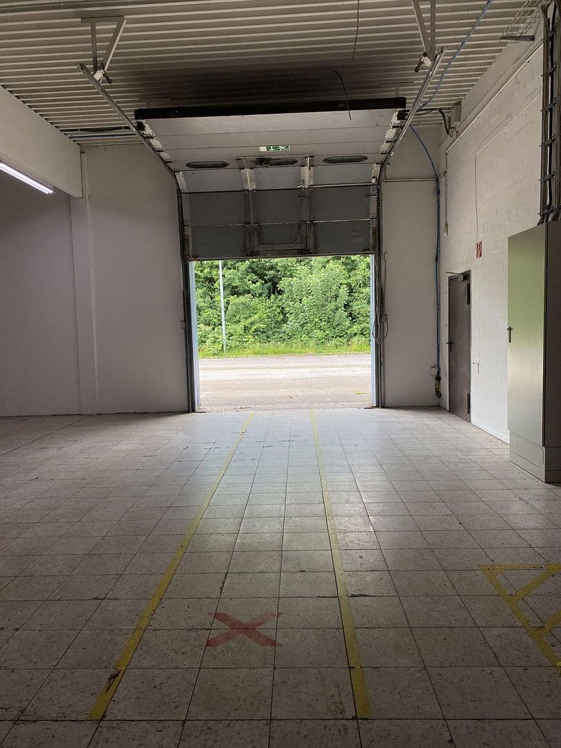 Prenájom nebytového priestoru 459 m², Meißener Dorfstraße 35, Minden, Severné Porýnie - Westfálsko Prenájom nebytového priestoru 459 m², Meißener Dorfstraße 35, Minden, Severné Porýnie - Westfálsko