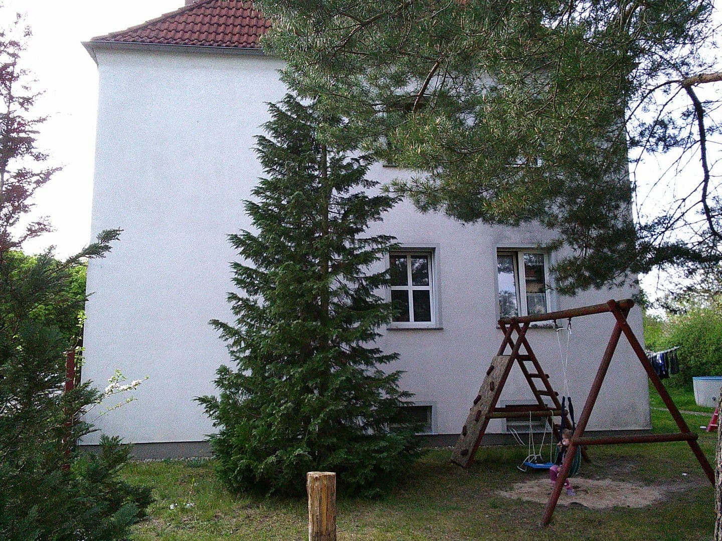 Predaj domu 658 m², pozemek 925 m², Niedergörsdorf, Brandenbursko Predaj domu 658 m², pozemek 925 m², Niedergörsdorf, Brandenbursko