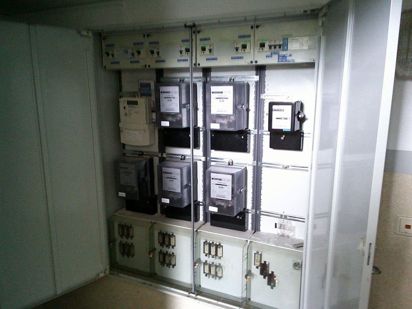 Predaj domu 658 m², pozemek 925 m², Niedergörsdorf, Brandenbursko Predaj domu 658 m², pozemek 925 m², Niedergörsdorf, Brandenbursko