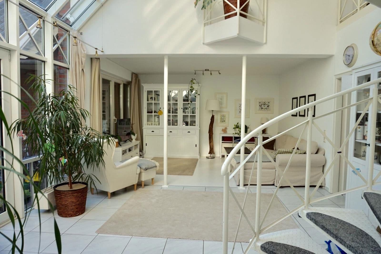 Predaj domu 412 m², pozemek 1.745 m², Ottersberg, Dolné Sasko Predaj domu 412 m², pozemek 1.745 m², Ottersberg, Dolné Sasko