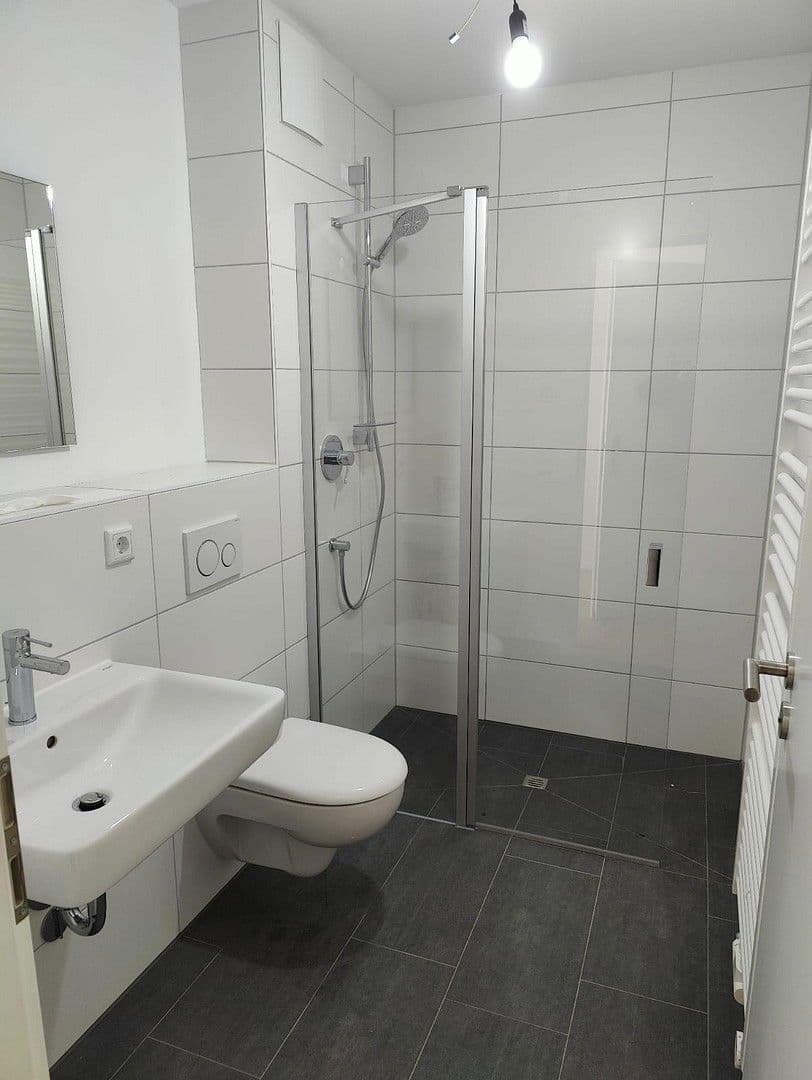 Prenájom bytu 1-izbový 26 m², Maximilianstr. 43, Nürnberg, Bavorsko Prenájom bytu 1-izbový 26 m², Maximilianstr. 43, Nürnberg, Bavorsko