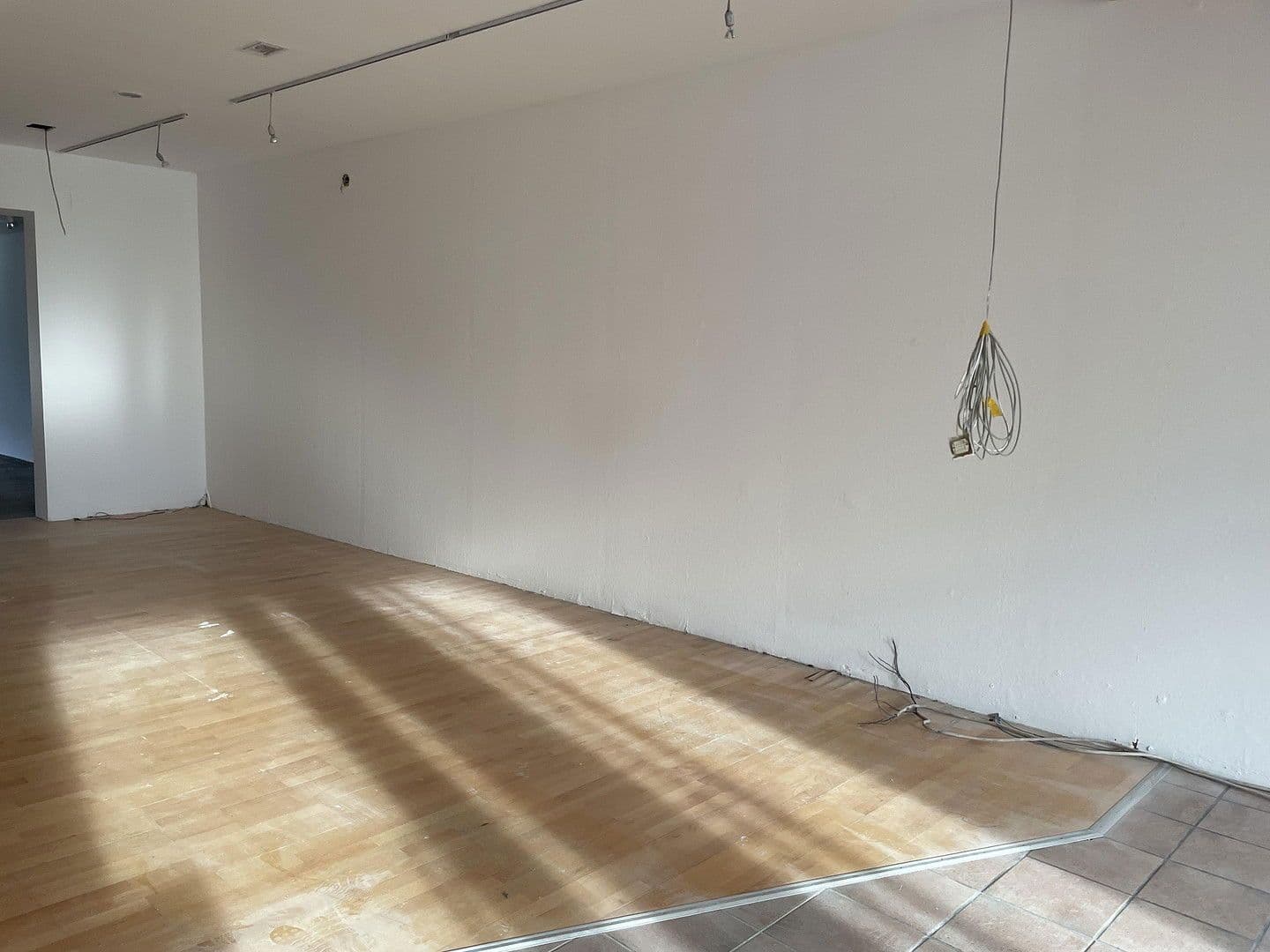 Prenájom nebytového priestoru 125 m², Darmstädter Straße 28, Biblis, Hesensko Prenájom nebytového priestoru 125 m², Darmstädter Straße 28, Biblis, Hesensko