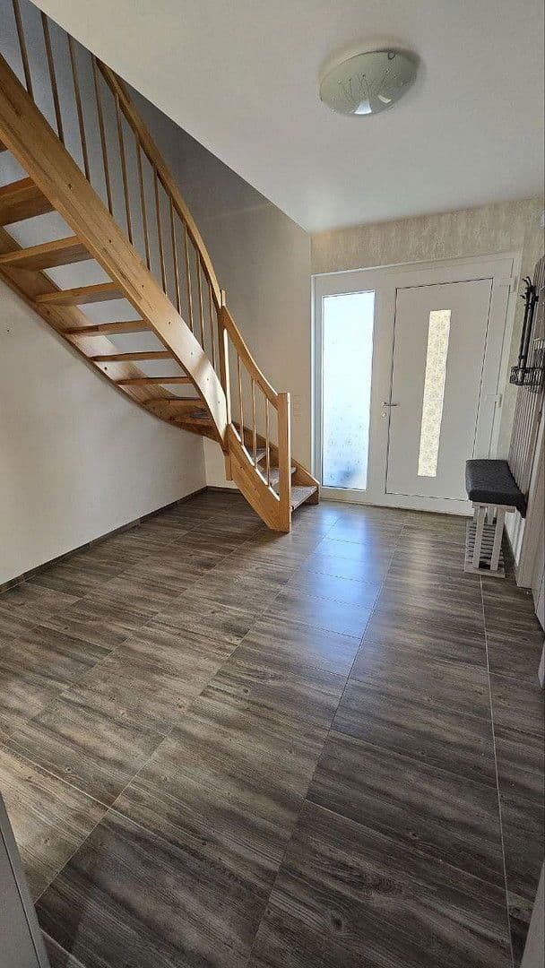 Predaj domu 120 m², pozemek 883 m², Dürrlauingen, Bavorsko Predaj domu 120 m², pozemek 883 m², Dürrlauingen, Bavorsko