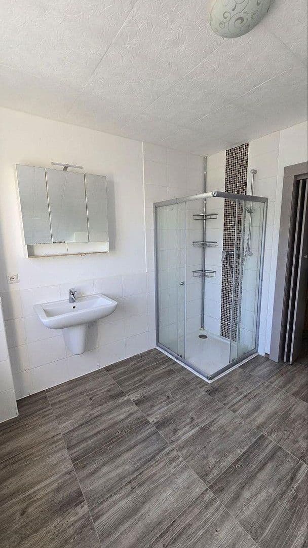 Predaj domu 120 m², pozemek 883 m², Dürrlauingen, Bavorsko Predaj domu 120 m², pozemek 883 m², Dürrlauingen, Bavorsko