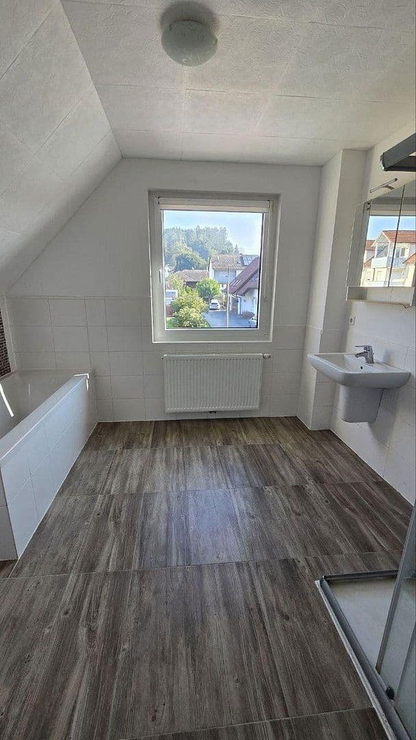 Predaj domu 120 m², pozemek 883 m², Dürrlauingen, Bavorsko Predaj domu 120 m², pozemek 883 m², Dürrlauingen, Bavorsko