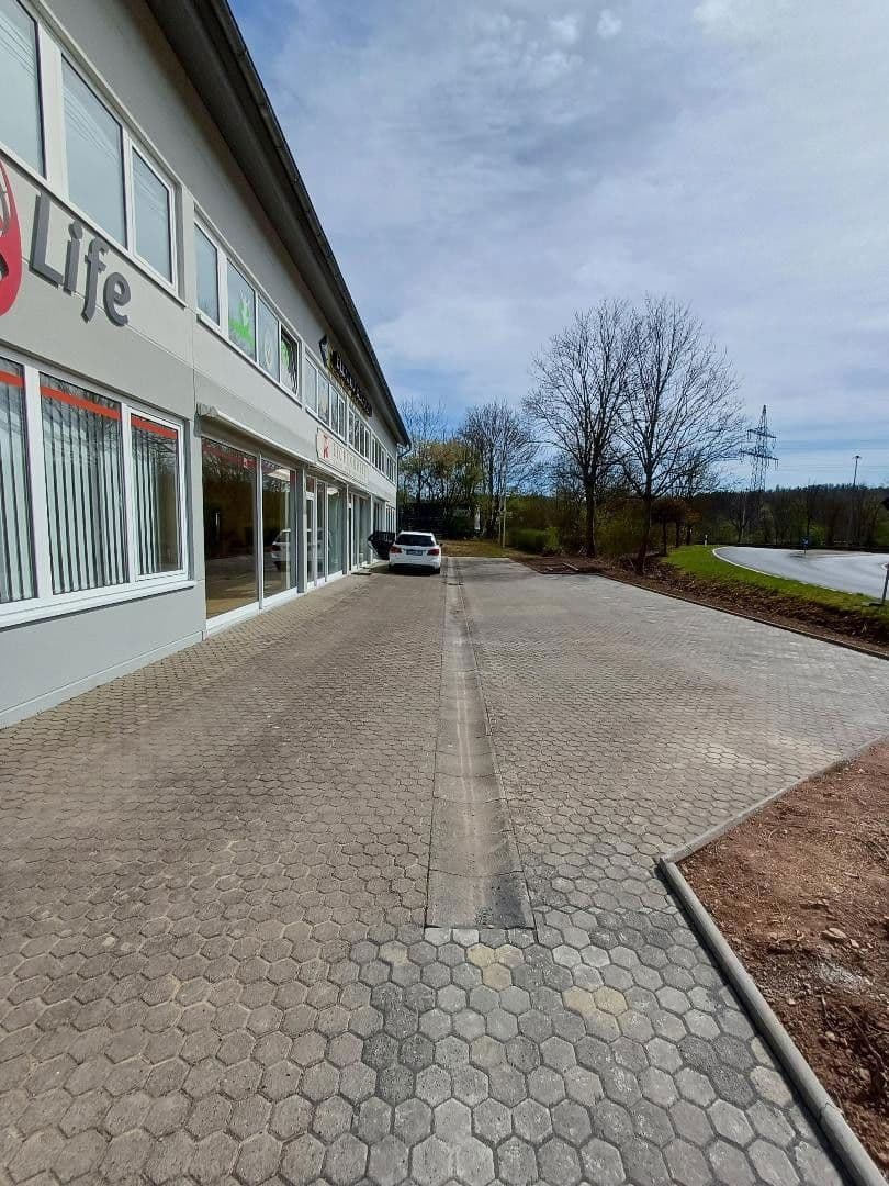 Prenájom nebytového priestoru 1.000 m², Wartburgstr. 5, Eisenach, Durínsko Prenájom nebytového priestoru 1.000 m², Wartburgstr. 5, Eisenach, Durínsko