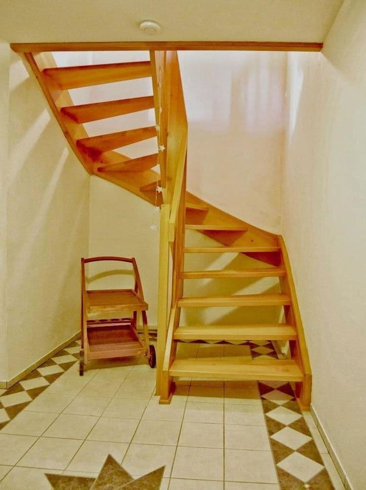 Predaj domu 200 m², pozemek 328 m², Bad Vilbel, Hesensko Predaj domu 200 m², pozemek 328 m², Bad Vilbel, Hesensko