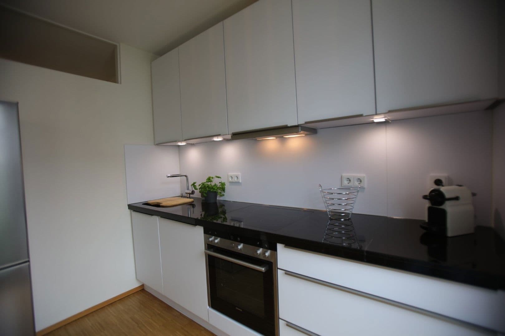 Prenájom bytu 2-izbový 53 m², Paul-Heyse-Str 31a, München, Bavorsko Prenájom bytu 2-izbový 53 m², Paul-Heyse-Str 31a, München, Bavorsko