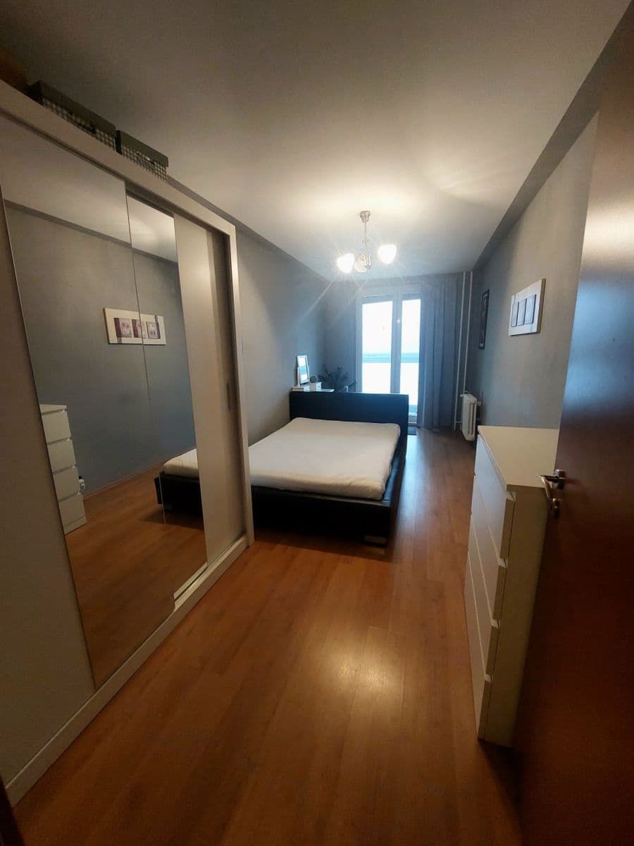 Predaj bytu 3-izbový 75 m², Leopoldova, Praha, Praha Predaj bytu 3-izbový 75 m², Leopoldova, Praha, Praha