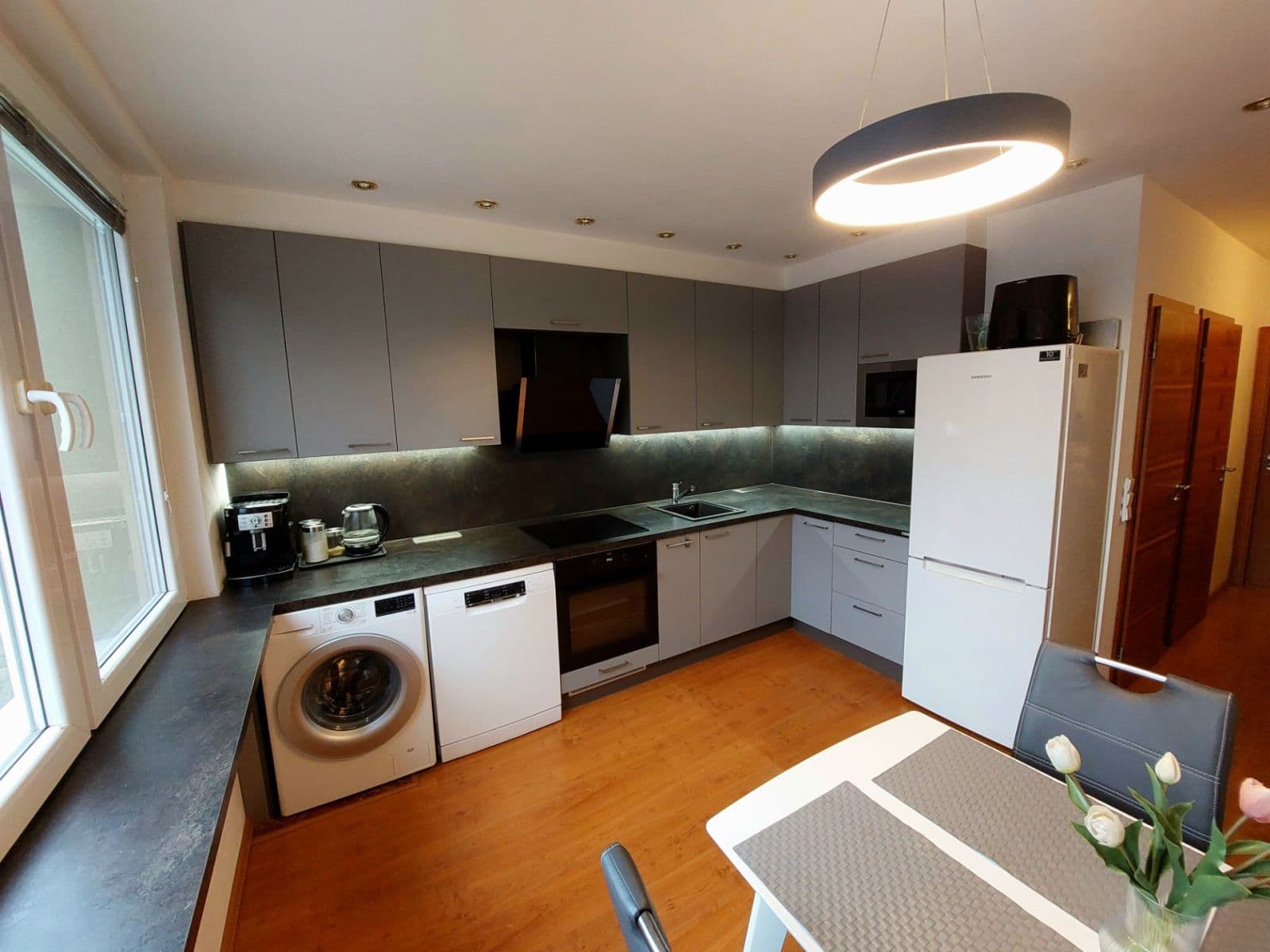 Predaj bytu 3-izbový 75 m², Leopoldova, Praha, Praha Predaj bytu 3-izbový 75 m², Leopoldova, Praha, Praha