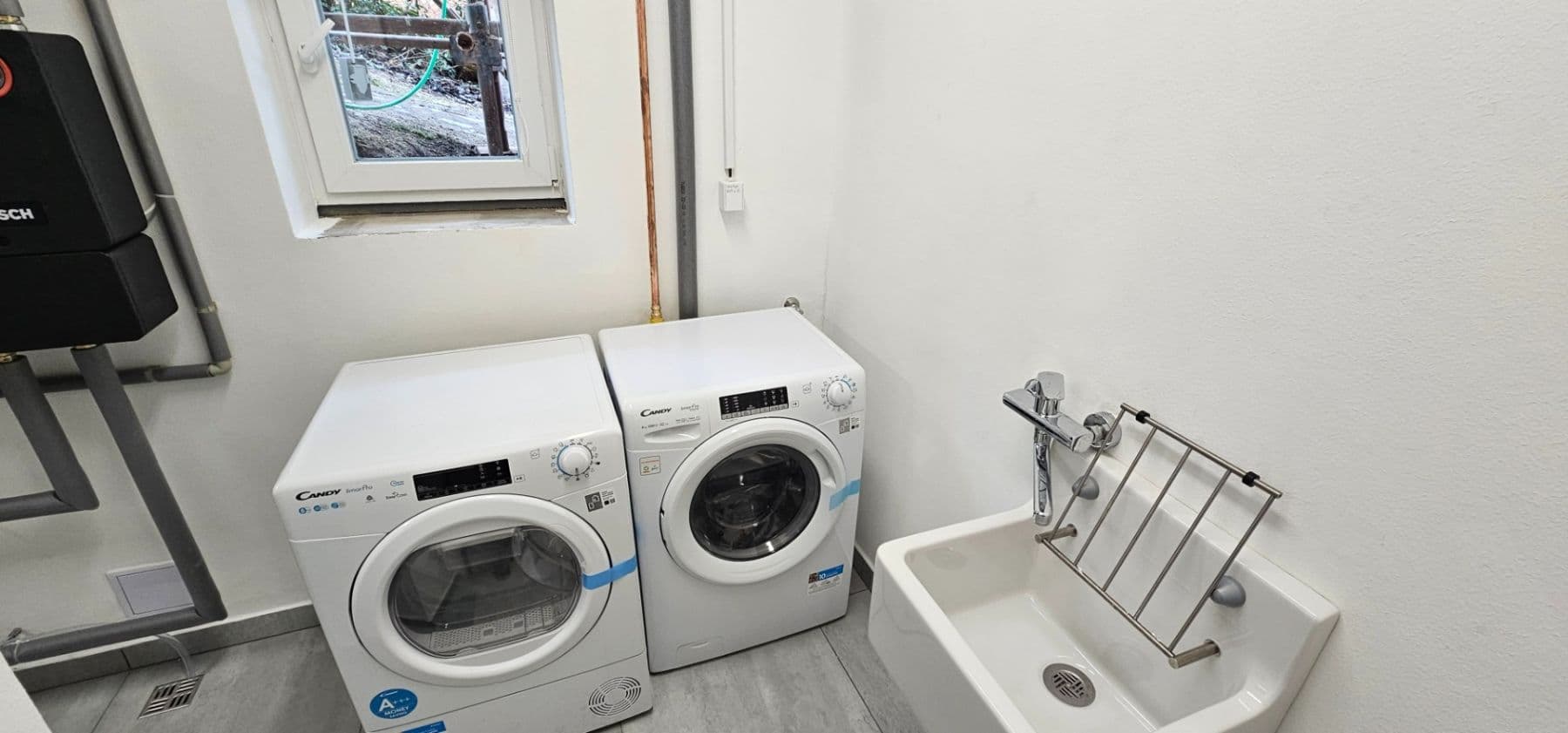 Prenájom bytu 2-izbový 30 m², Pod Kesnerkou, Praha, Praha Prenájom bytu 2-izbový 30 m², Pod Kesnerkou, Praha, Praha