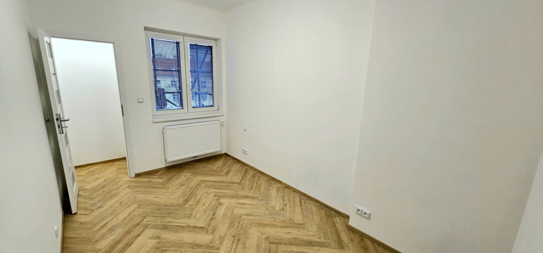 Prenájom bytu 3-izbový 75 m², Pod Kesnerkou, Praha, Praha Prenájom bytu 3-izbový 75 m², Pod Kesnerkou, Praha, Praha