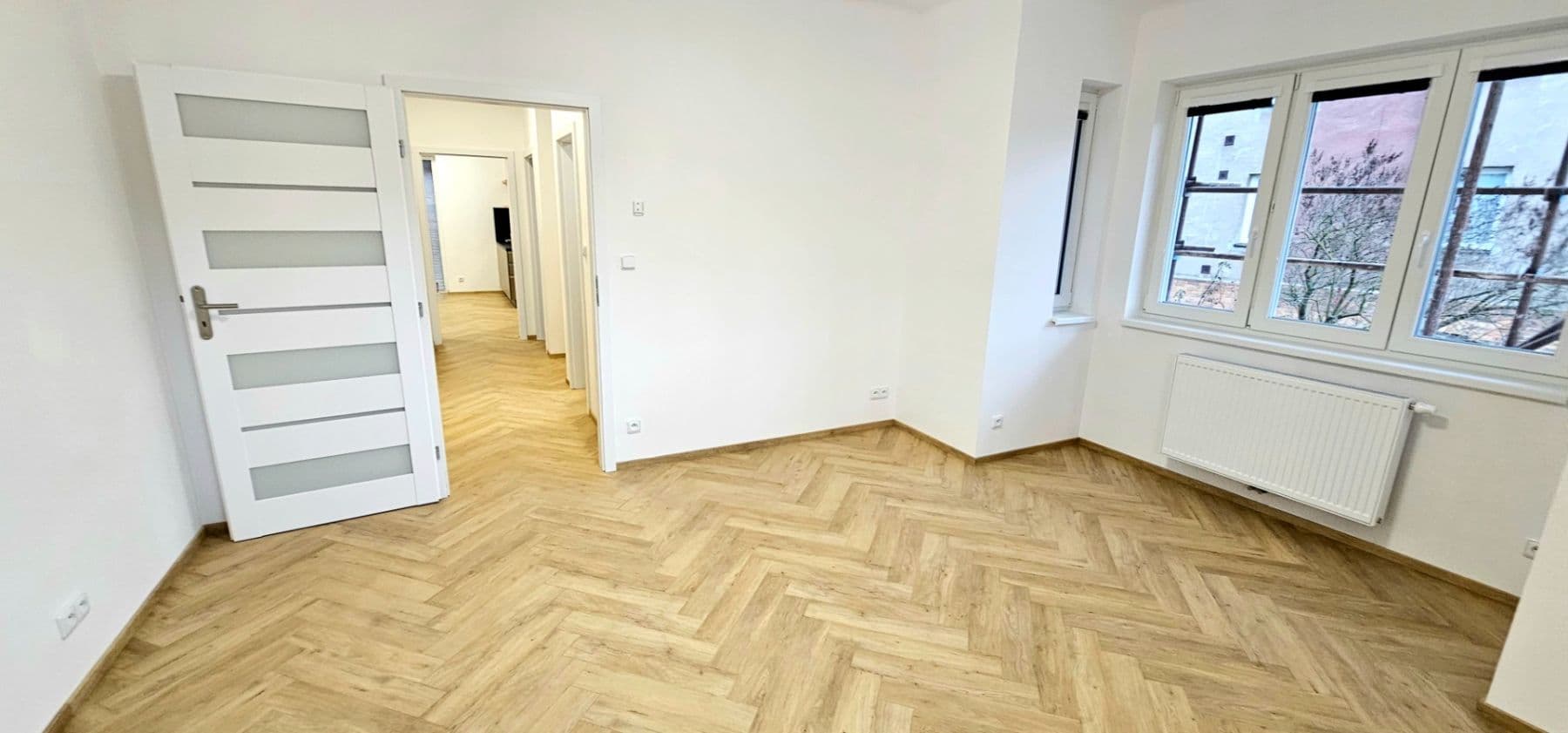 Prenájom bytu 3-izbový 75 m², Pod Kesnerkou, Praha, Praha Prenájom bytu 3-izbový 75 m², Pod Kesnerkou, Praha, Praha