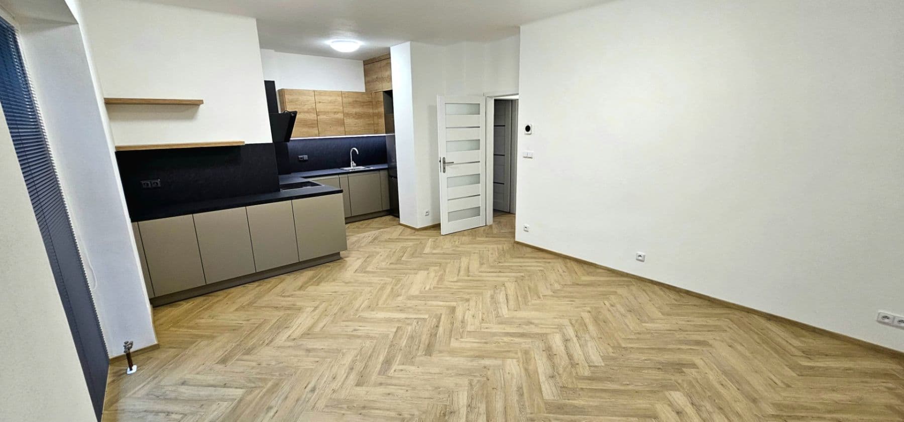 Prenájom bytu 3-izbový 75 m², Pod Kesnerkou, Praha, Praha Prenájom bytu 3-izbový 75 m², Pod Kesnerkou, Praha, Praha