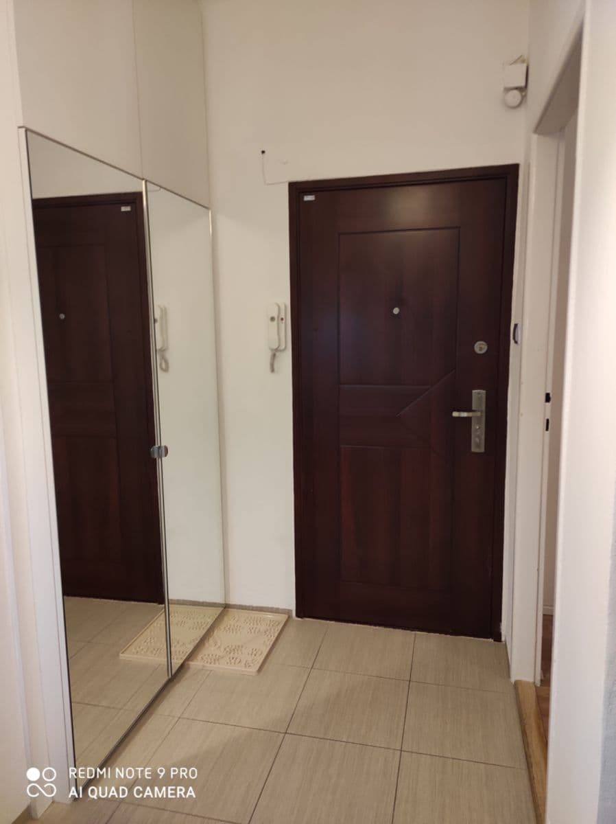 Predaj bytu 2-izbový 44 m², Písecká, Praha, Praha Predaj bytu 2-izbový 44 m², Písecká, Praha, Praha