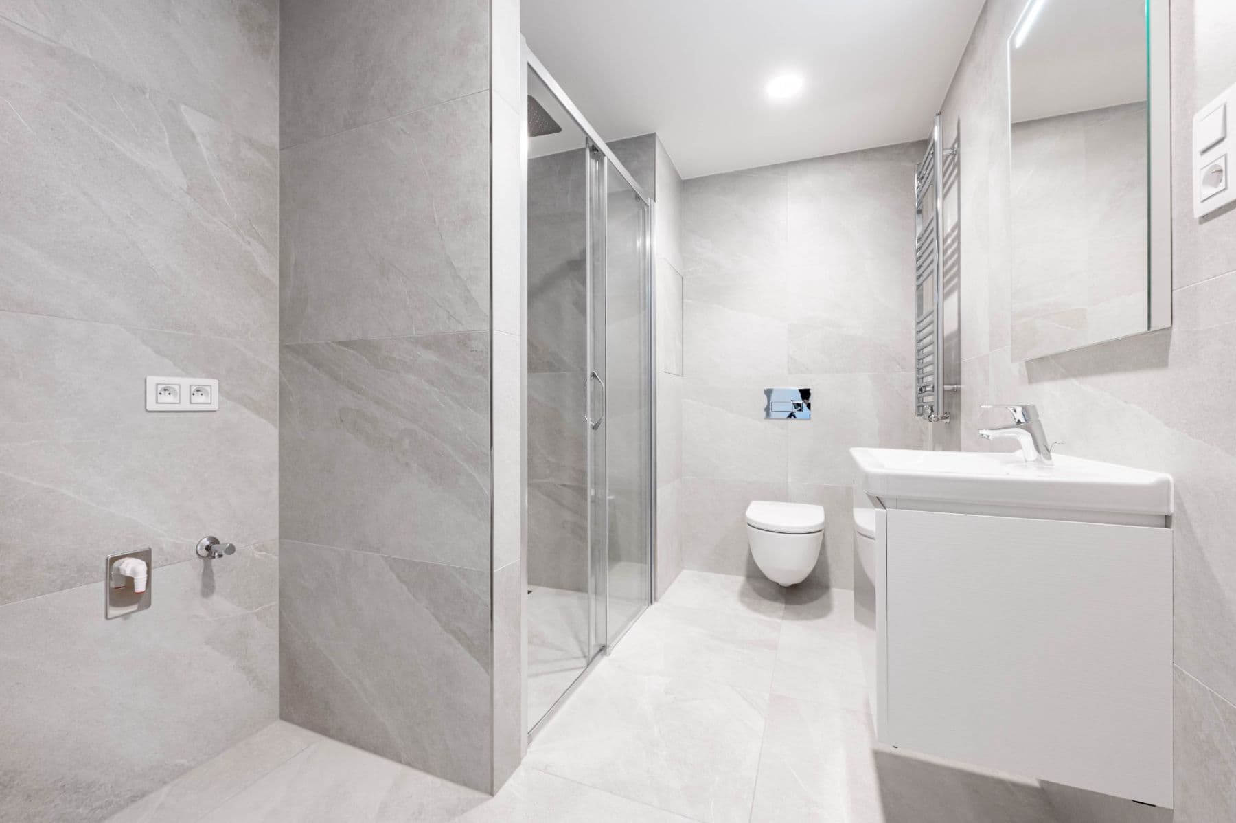 Prenájom bytu 1-izbový 36 m², Kotlaska, Praha, Praha Prenájom bytu 1-izbový 36 m², Kotlaska, Praha, Praha