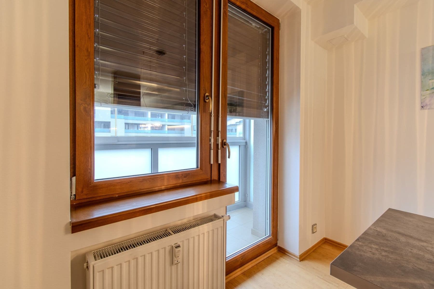 Prenájom bytu 4-izbový 88 m², Kloboučnická, Praha, Praha Prenájom bytu 4-izbový 88 m², Kloboučnická, Praha, Praha