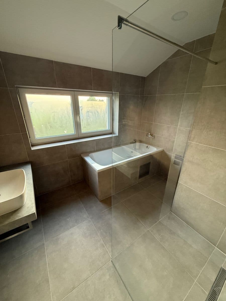 Predaj bytu 4-izbový 110 m², Strančice, Středočeský kraj Predaj bytu 4-izbový 110 m², Strančice, Středočeský kraj