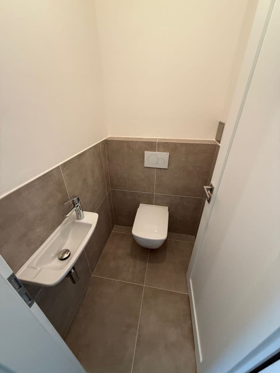 Predaj bytu 4-izbový 110 m², Strančice, Středočeský kraj Predaj bytu 4-izbový 110 m², Strančice, Středočeský kraj