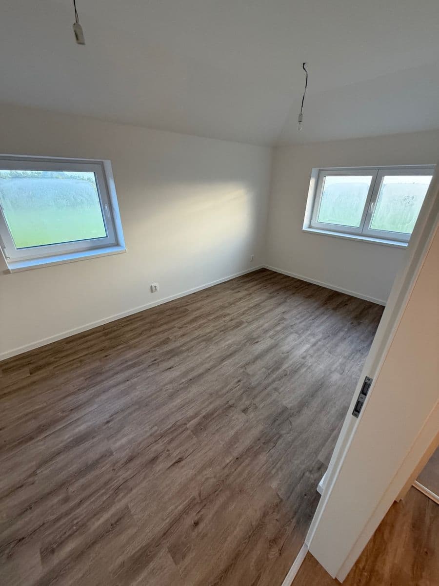 Predaj bytu 4-izbový 110 m², Strančice, Středočeský kraj Predaj bytu 4-izbový 110 m², Strančice, Středočeský kraj